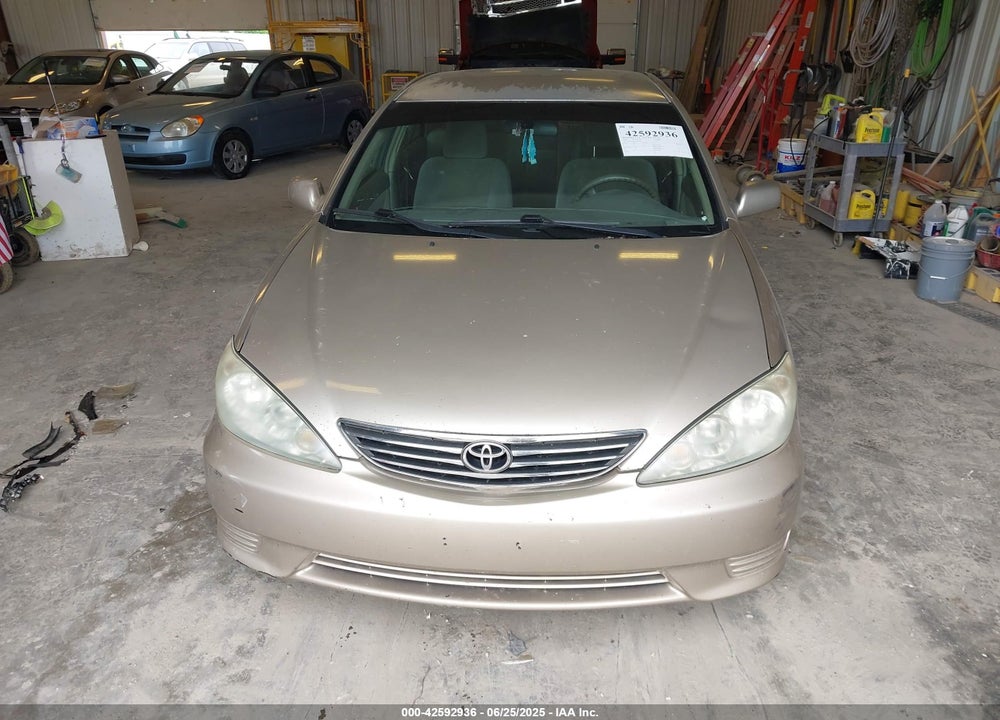 2005 TOYOTA CAMRY LE VIN: 4T1BE32K05U542494