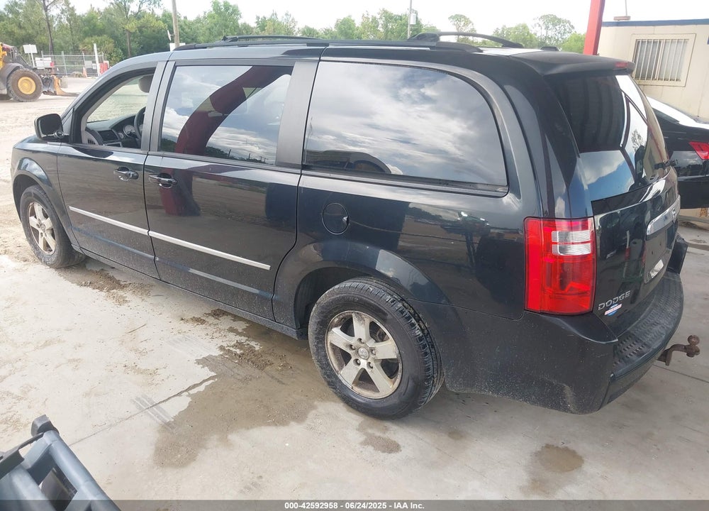 2010 DODGE GRAND CARAVAN SXT VIN: 2D4RN5D17AR101443