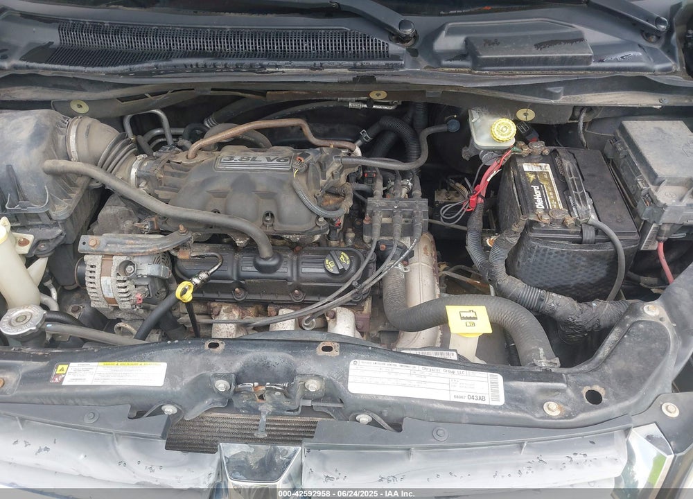 2010 DODGE GRAND CARAVAN SXT VIN: 2D4RN5D17AR101443