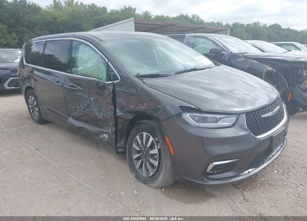2023 CHRYSLER PACIFICA HYBRID TOURING L VIN: 2C4RC1L75PR554535