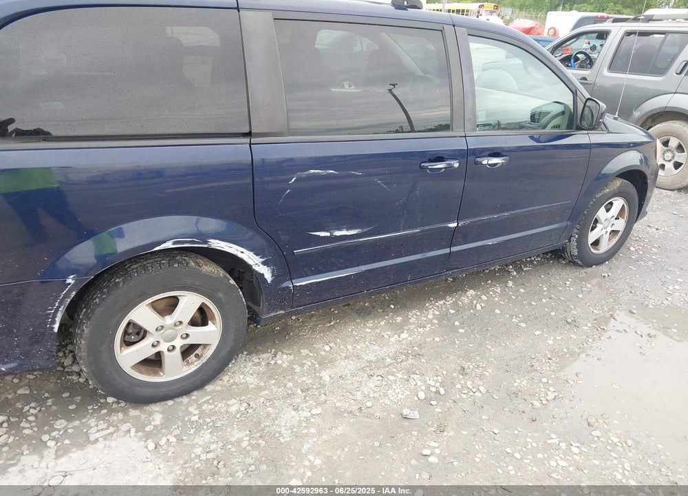2013 DODGE GRAND CARAVAN SXT VIN: 2C4RDGCG0DR580682