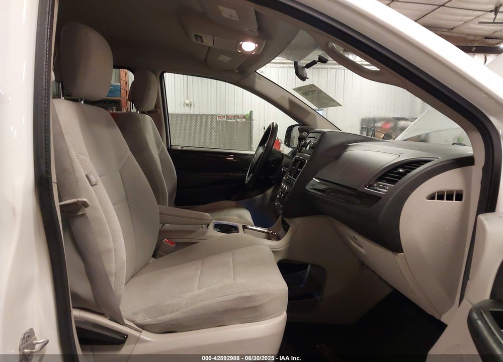 2013 DODGE GRAND CARAVAN SXT VIN: 2C4RDGCG1DR538635