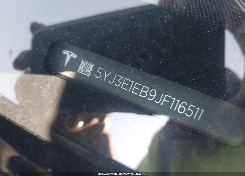 2018 TESLA MODEL 3 LONG RANGE/PERFORMANCE VIN: 5YJ3E1EB9JF116511