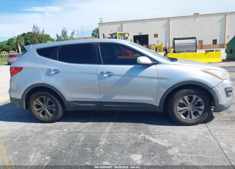 2014 HYUNDAI SANTA FE SPORT VIN: 5XYZT3LB1EG202117