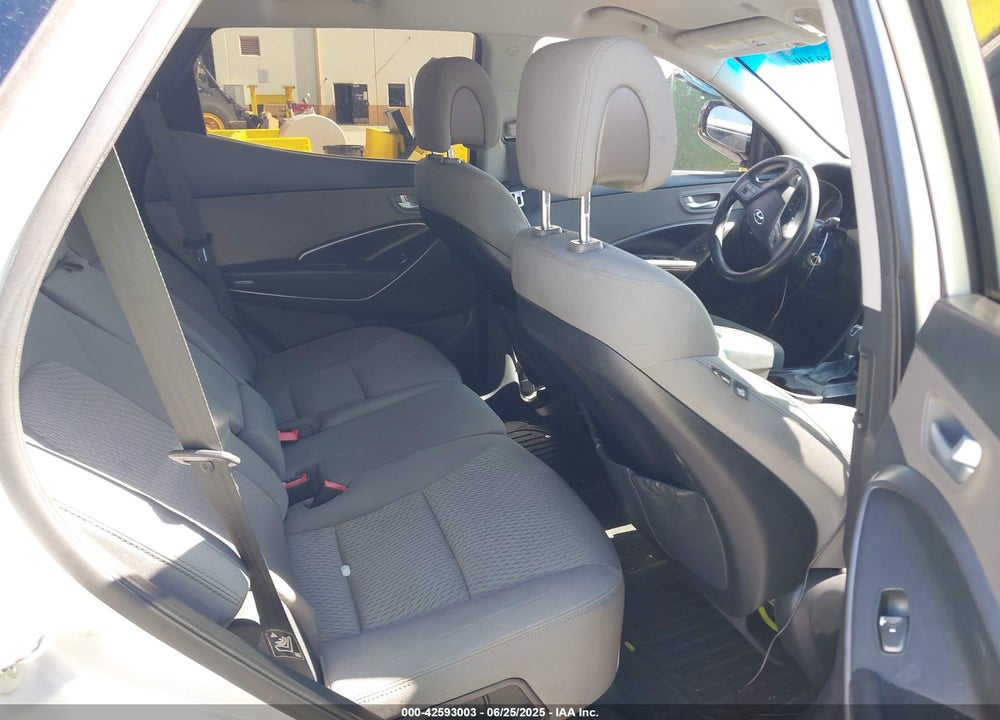 2014 HYUNDAI SANTA FE SPORT VIN: 5XYZT3LB1EG202117