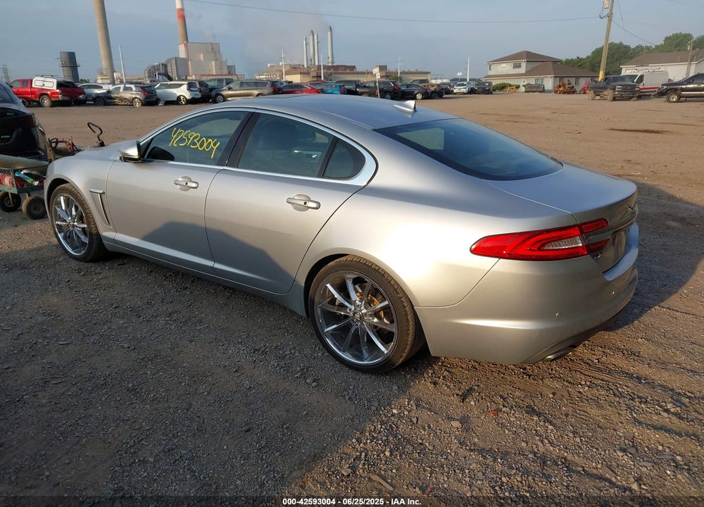 2013 JAGUAR XF VIN: SAJWJ0EF6D8S81203