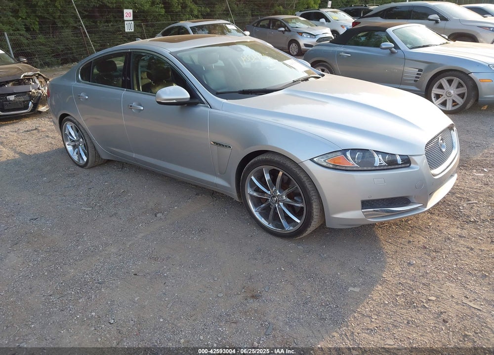 2013 JAGUAR XF VIN: SAJWJ0EF6D8S81203