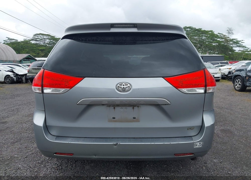 2011 TOYOTA SIENNA LE V6/LE V6 AUTO ACCESS SEAT VIN: 5TDKK3DC1BS116106