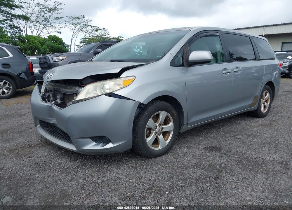 2011 TOYOTA SIENNA LE V6/LE V6 AUTO ACCESS SEAT VIN: 5TDKK3DC1BS116106