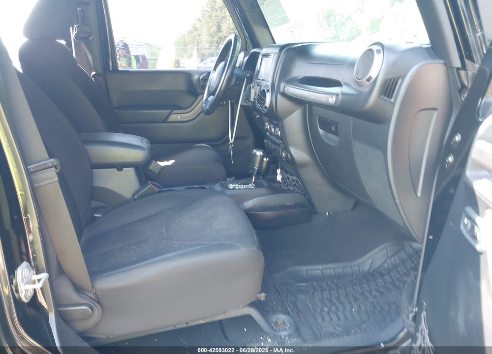 2015 JEEP WRANGLER UNLIMITED VIN: 1C4BJWDG2FL518487