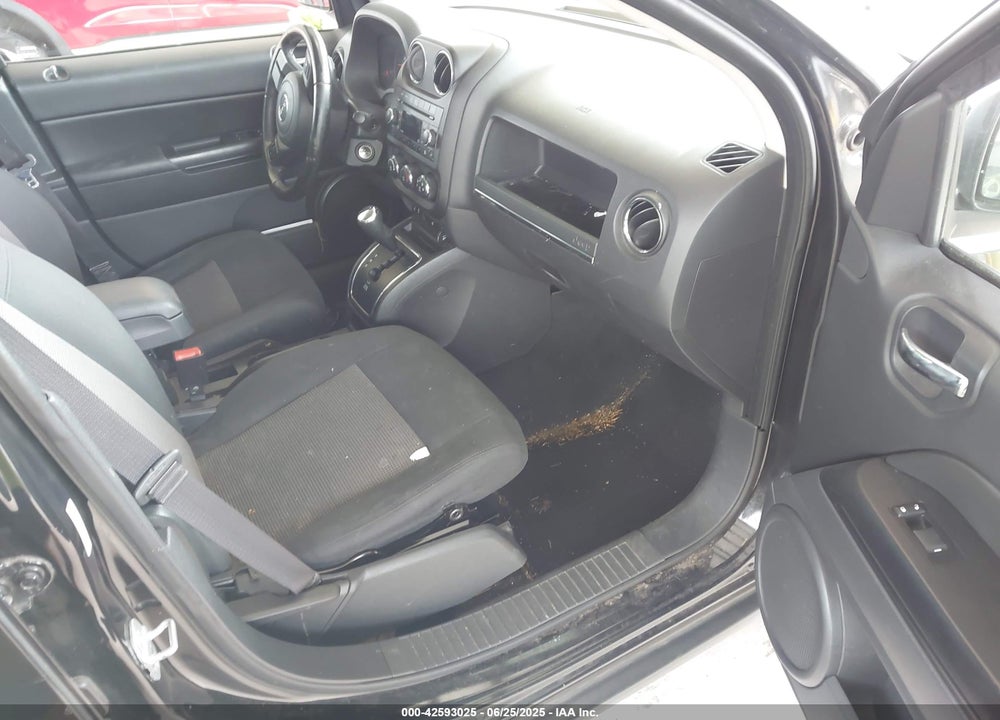 2011 JEEP COMPASS VIN: 1J4NT1FB6BD229283