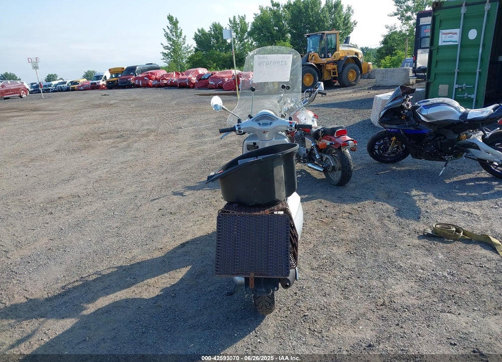 2016 VESPA SPRINT 150 3V VIN: ZAPM818G9G5102538