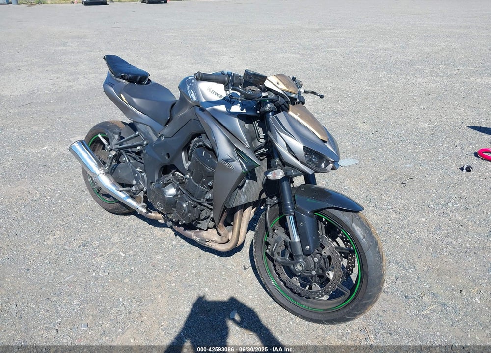 2016 KAWASAKI ZR1000 G VIN: JKAZRCG10GA010300