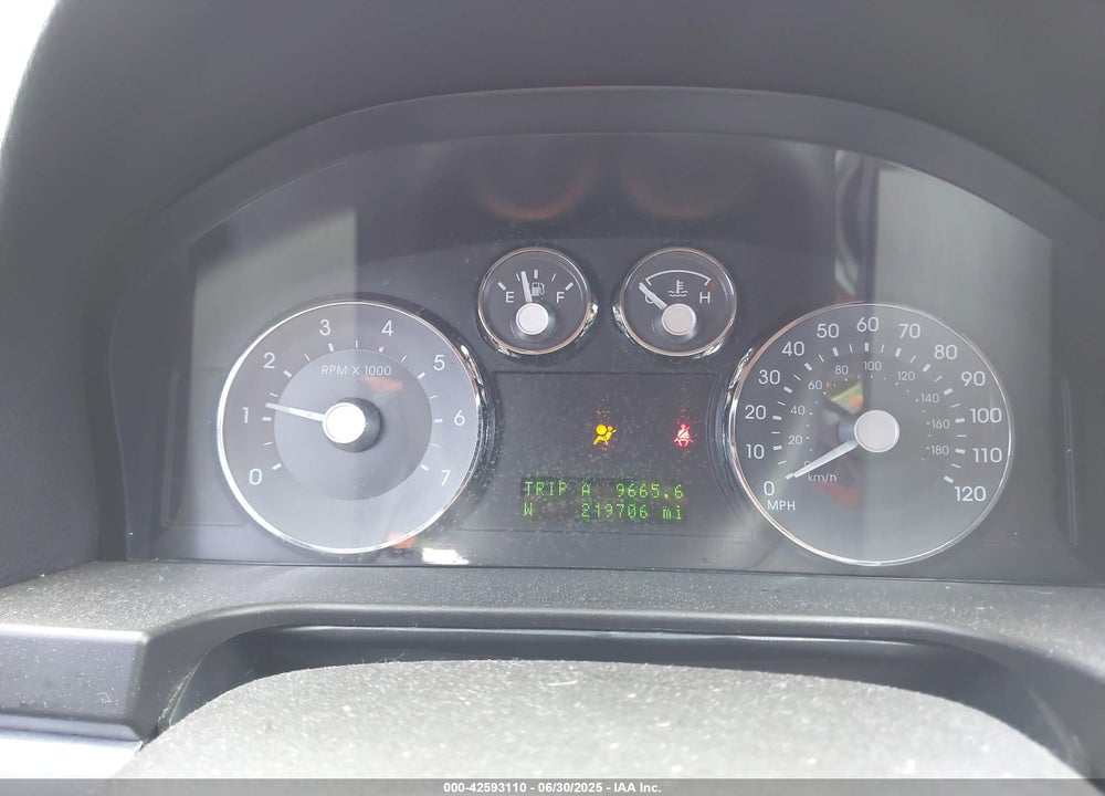 2007 MERCURY MILAN VIN: 3MEHM08187R603419