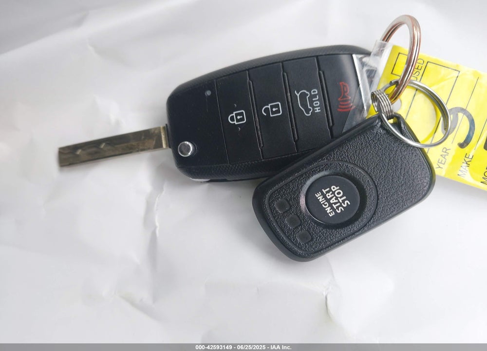 2017 KIA SORENTO VIN: 5XYPGDA30HG236261