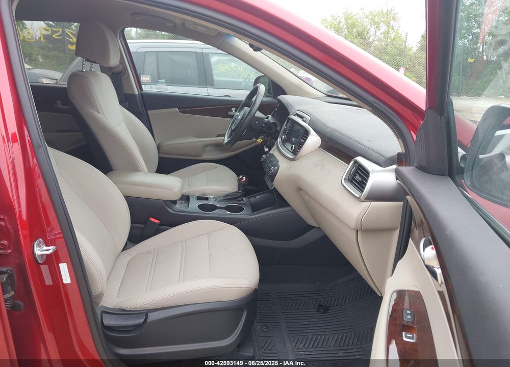 2017 KIA SORENTO VIN: 5XYPGDA30HG236261