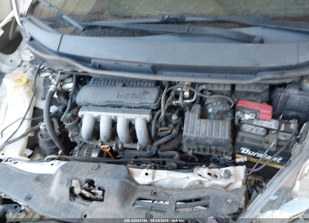 2013 HONDA FIT VIN: JHMGE8H32DC038524
