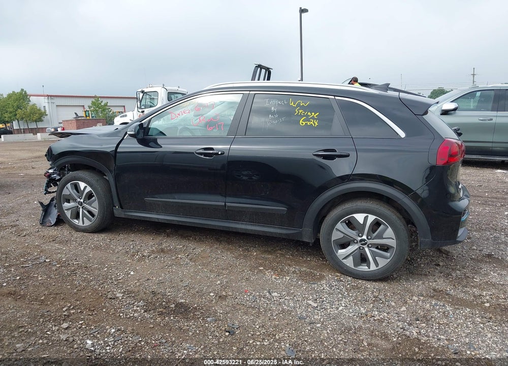 2022 KIA NIRO EV VIN: KNDCC3LG9N5158765
