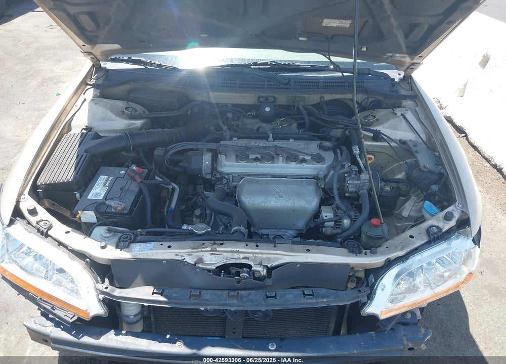 2002 HONDA ACCORD 2.3 LX VIN: 3HGCG665X2G703605