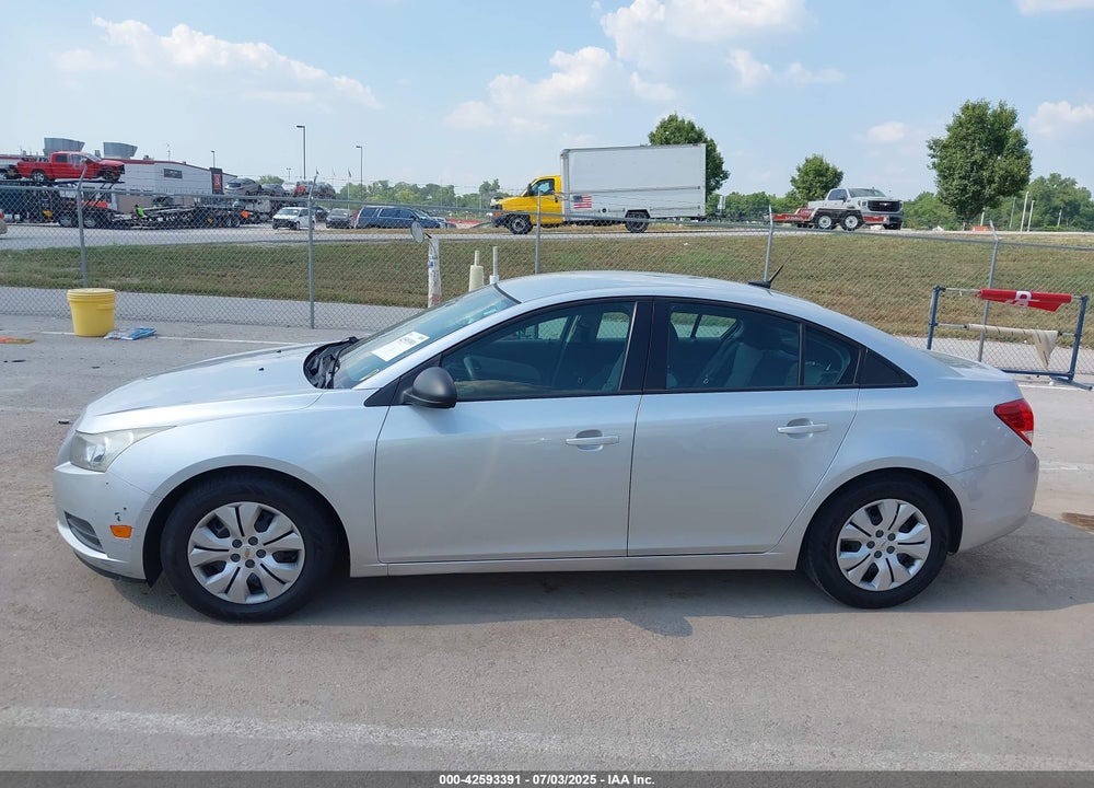 2013 CHEVROLET CRUZE VIN: 1G1PA5SH4D7233963