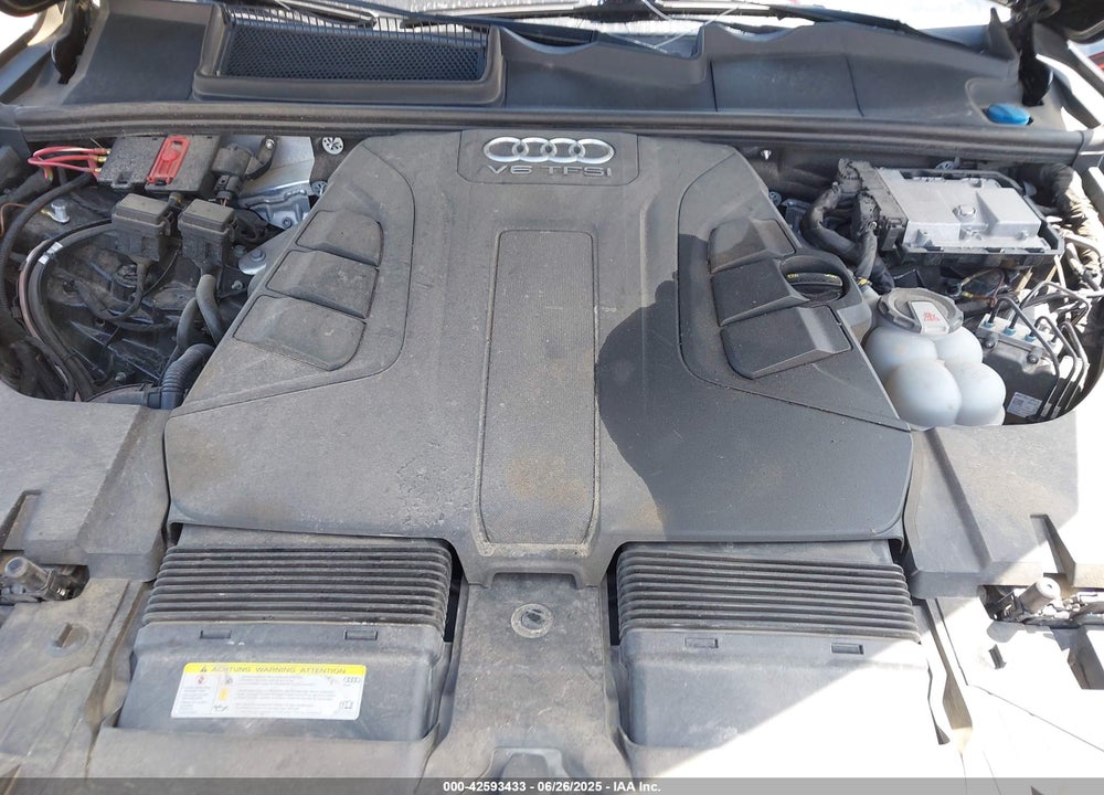 2018 AUDI Q7 VIN: WA1VAAF77JD031456