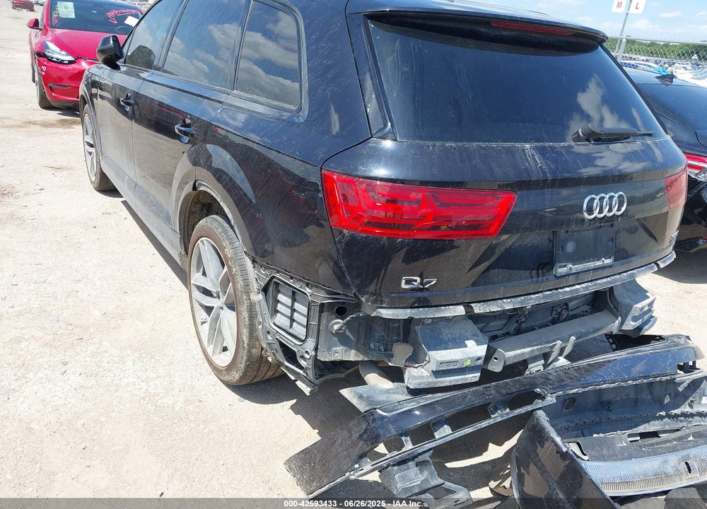 2018 AUDI Q7 VIN: WA1VAAF77JD031456