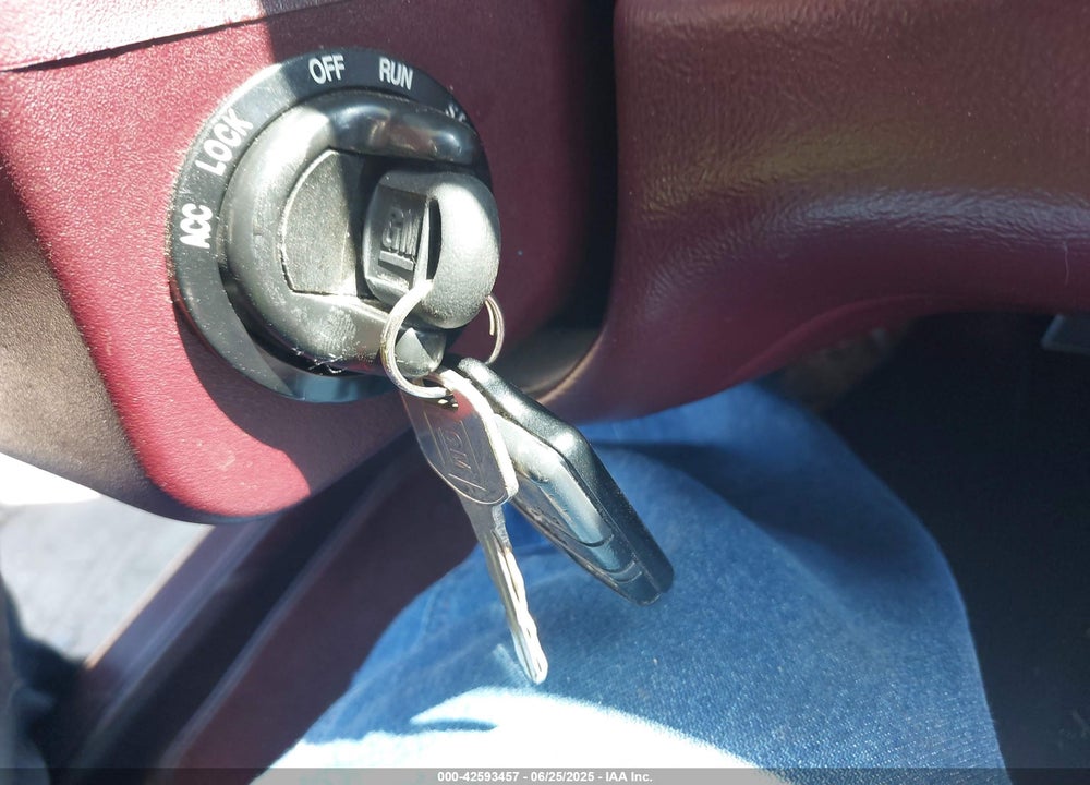 1995 BUICK RIVIERA VIN: 1G4GD2219S4731392