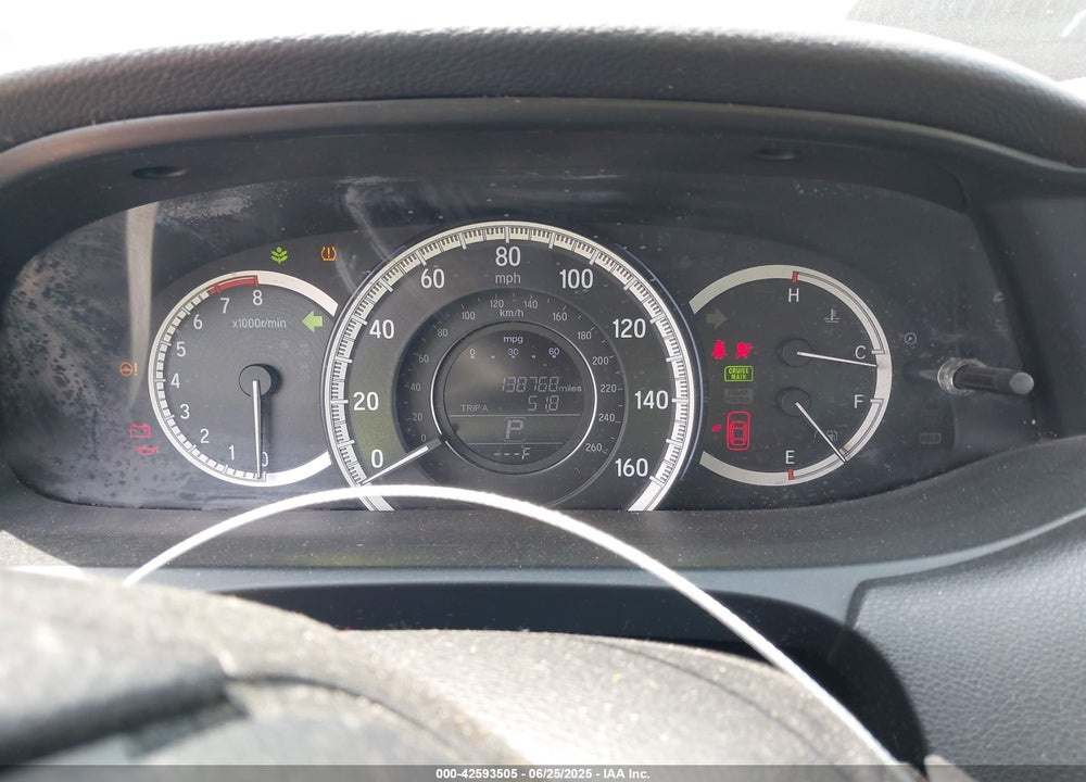 2016 HONDA ACCORD VIN: 1HGCR2F33GA025755