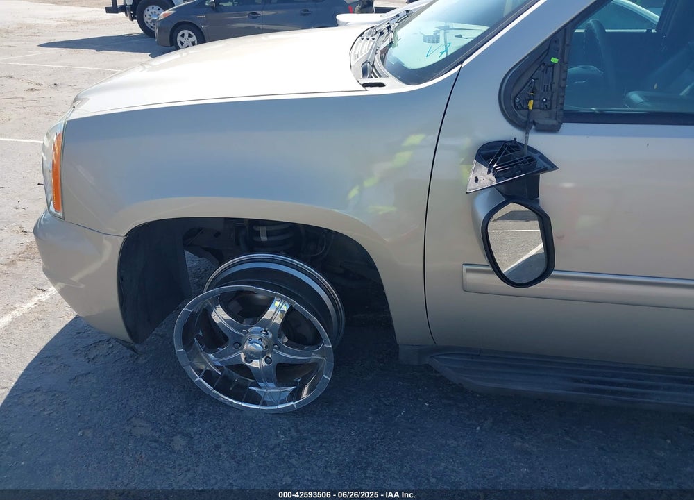 2014 GMC YUKON XL 1500 VIN: 1GKS2KE75ER124650