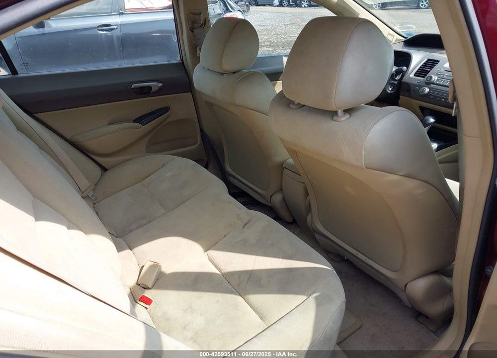 2008 HONDA CIVIC VIN: 1HGFA16588L023487
