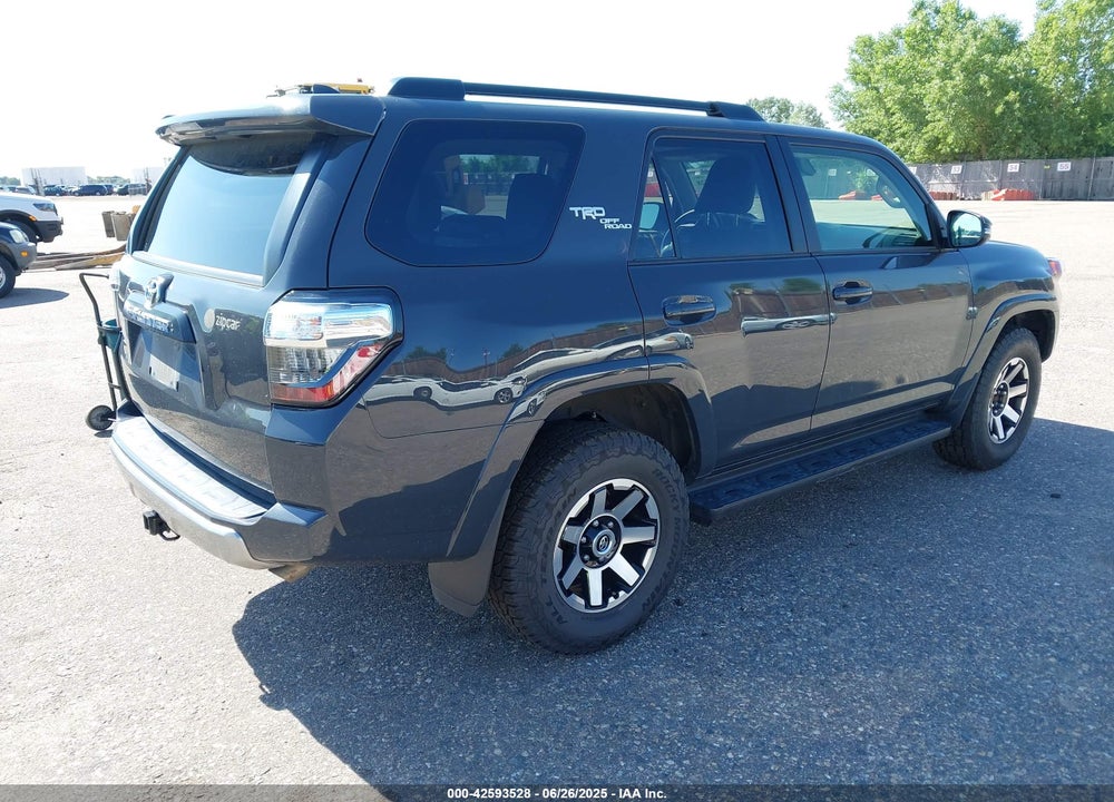 2024 TOYOTA 4RUNNER TRD OFF ROAD PREMIUM VIN: JTERU5JR9R6228218