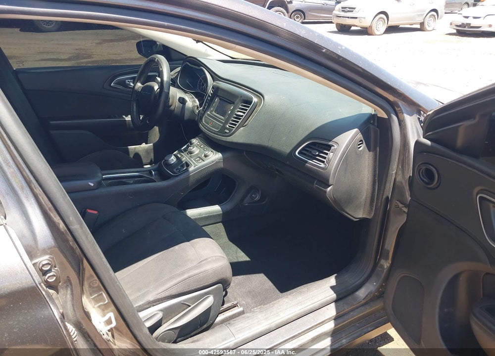 2016 CHRYSLER 200 LIMITED VIN: 1C3CCCAB0GN169443