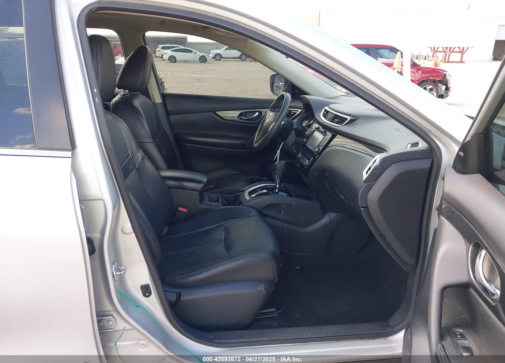 2016 NISSAN ROGUE VIN: 5N1AT2MT1GC868475