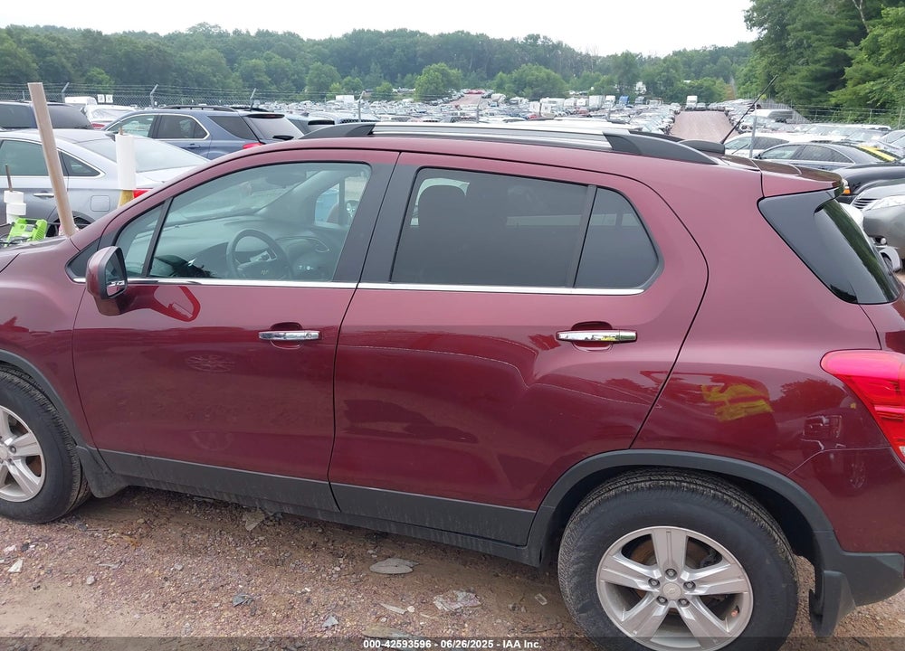 2017 CHEVROLET TRAX LT VIN: 3GNCJPSB4HL208289