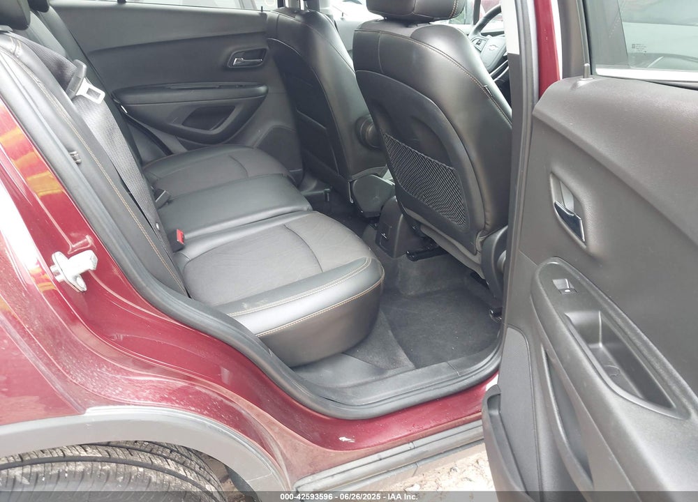 2017 CHEVROLET TRAX LT VIN: 3GNCJPSB4HL208289
