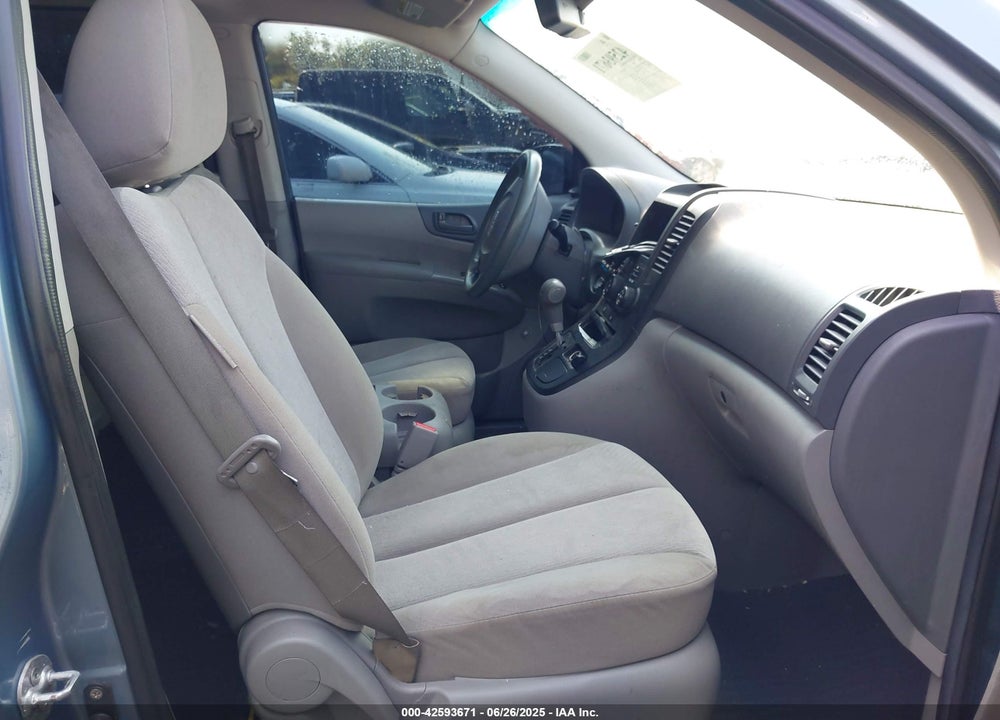 2010 KIA SEDONA VIN: KNDMG4C37A6340352