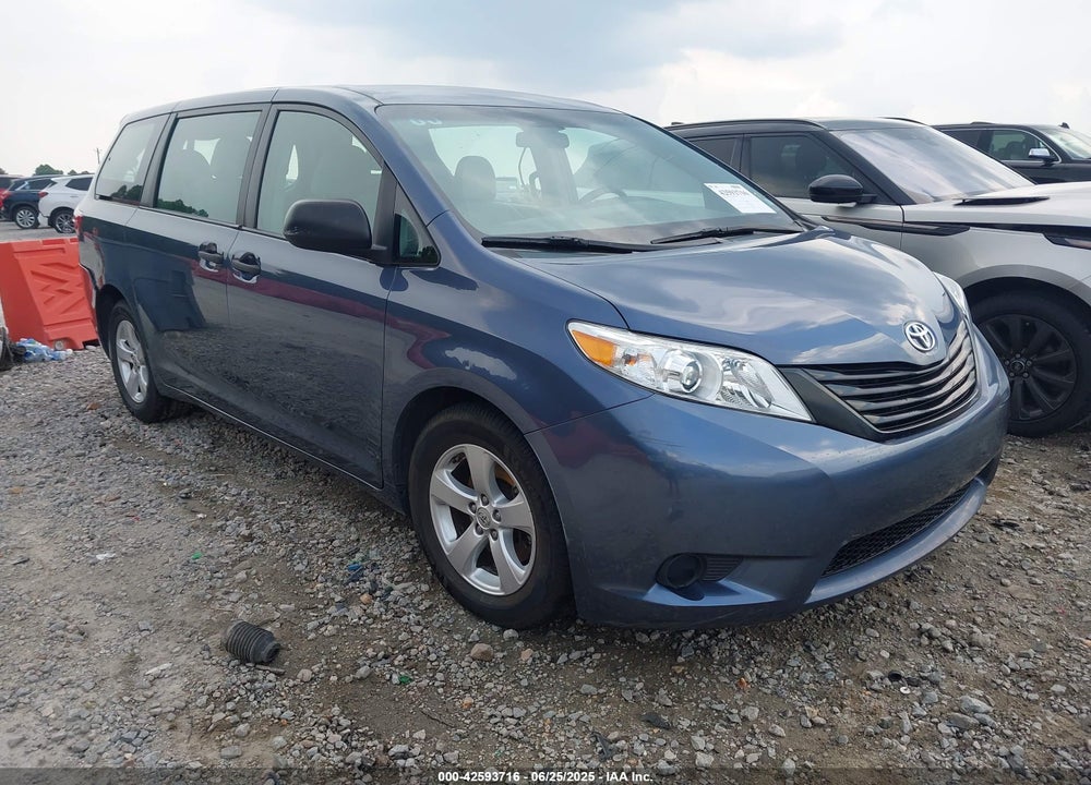 2015 TOYOTA SIENNA L 7 PASSENGER VIN: 5TDZK3DC1FS527378