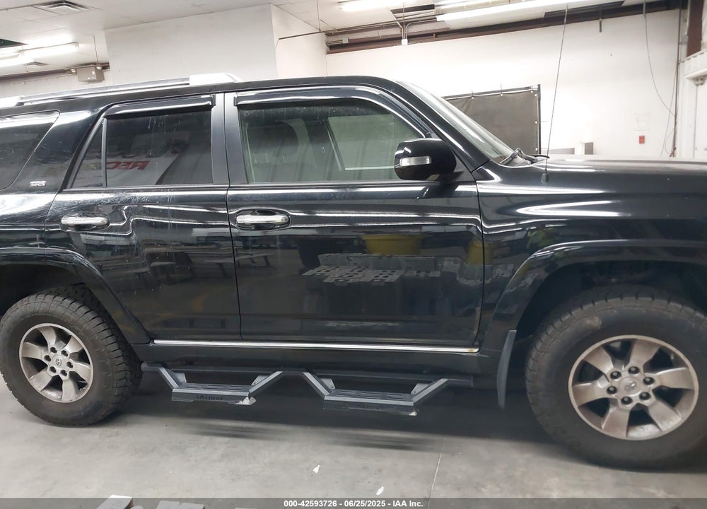 2011 TOYOTA 4RUNNER VIN: JTEBU5JR2B5070186