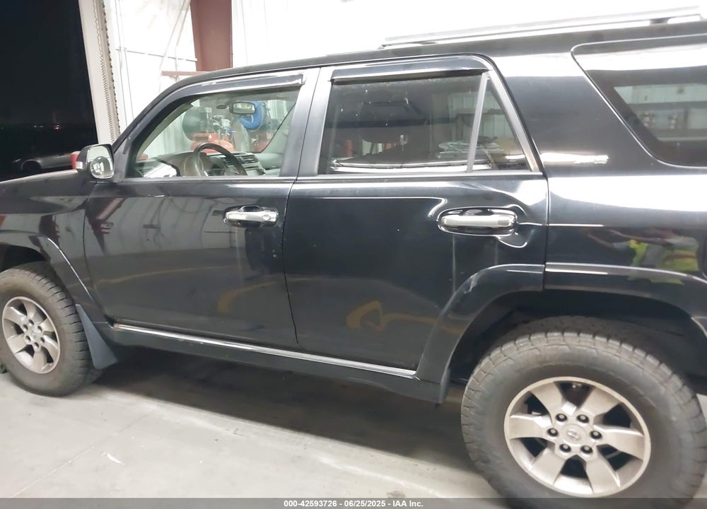 2011 TOYOTA 4RUNNER VIN: JTEBU5JR2B5070186