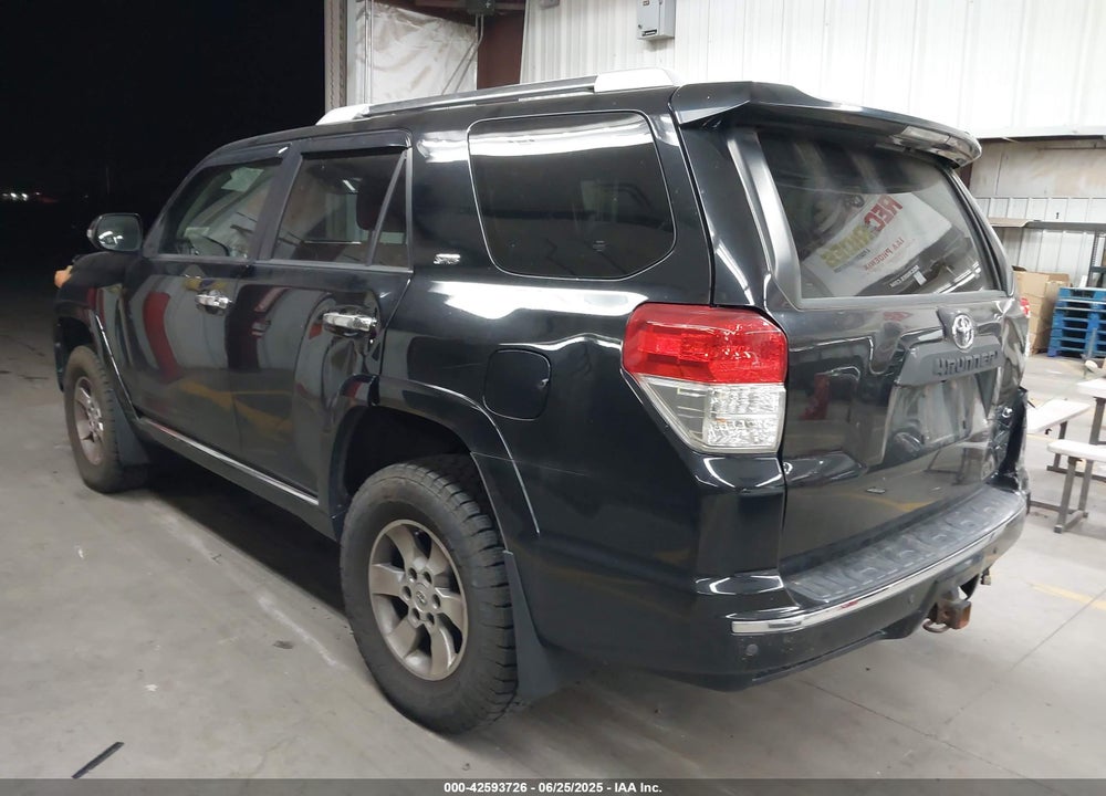 2011 TOYOTA 4RUNNER VIN: JTEBU5JR2B5070186
