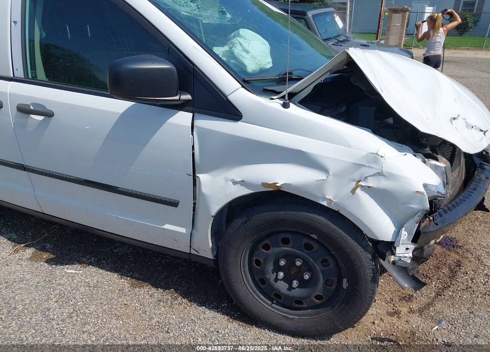 2014 RAM CARGO TRADESMAN VIN: 2C4JRGAG4ER433283
