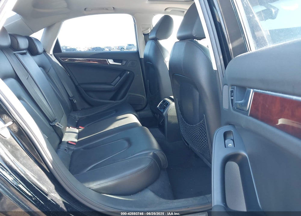 2010 AUDI A4 VIN: WAUFFAFL2AN067605