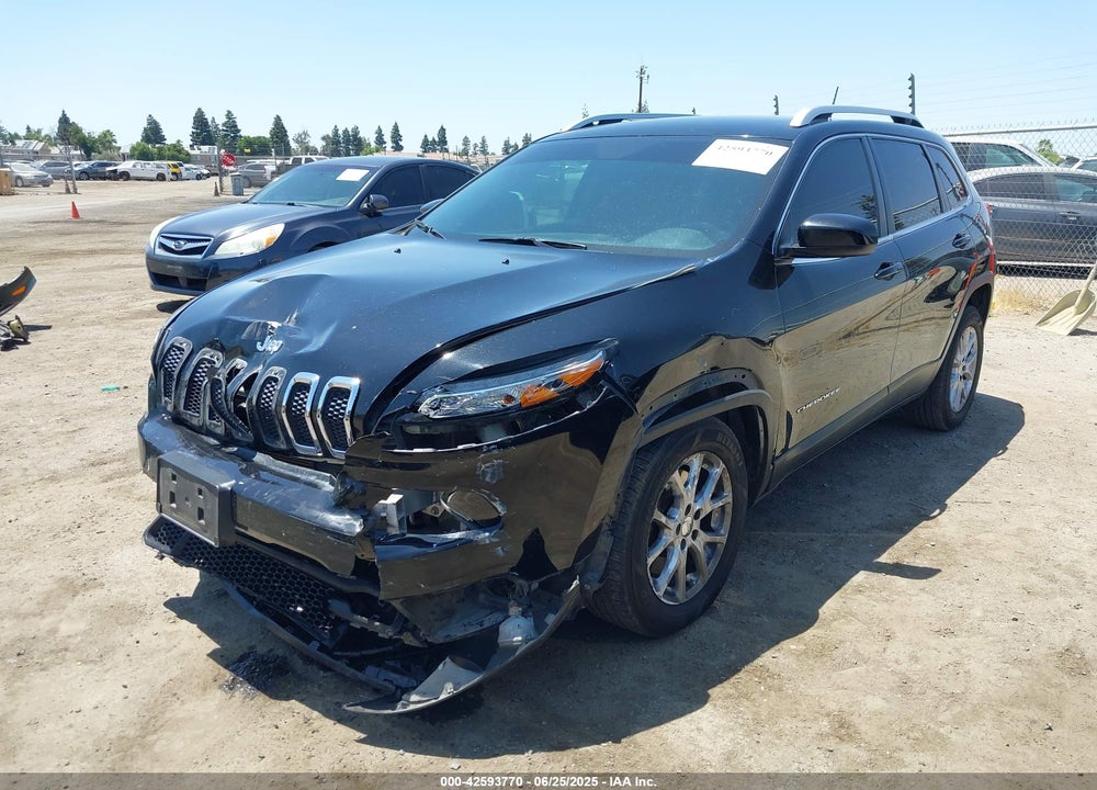 2018 JEEP CHEROKEE LATITUDE FWD VIN: 1C4PJLCB5JD503737