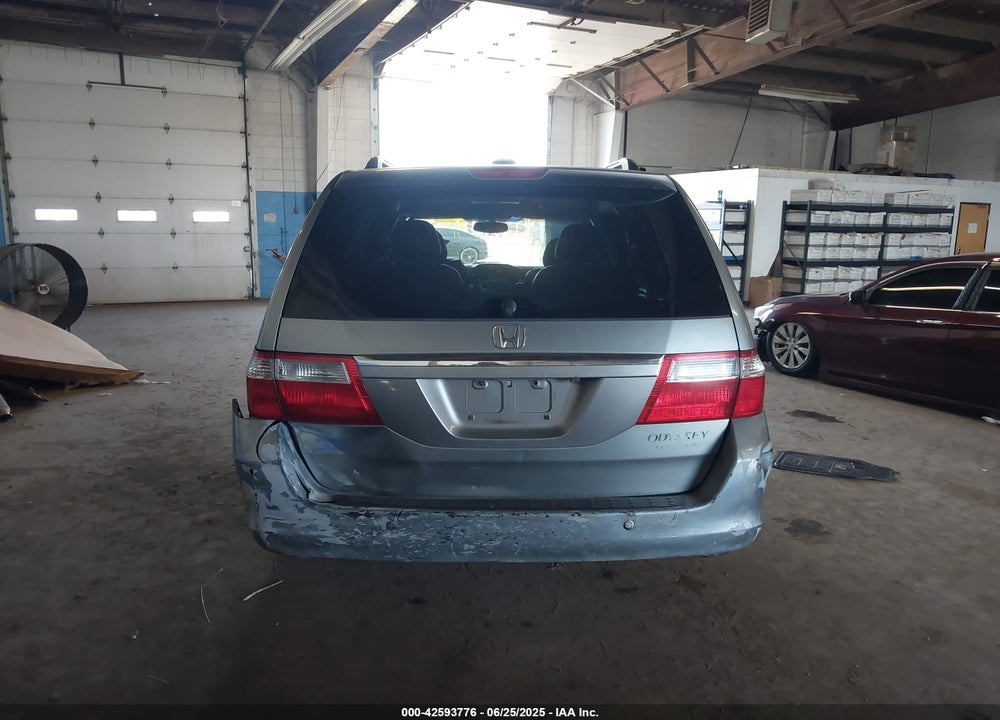 2005 HONDA ODYSSEY VIN: 5FNRL38825B116237