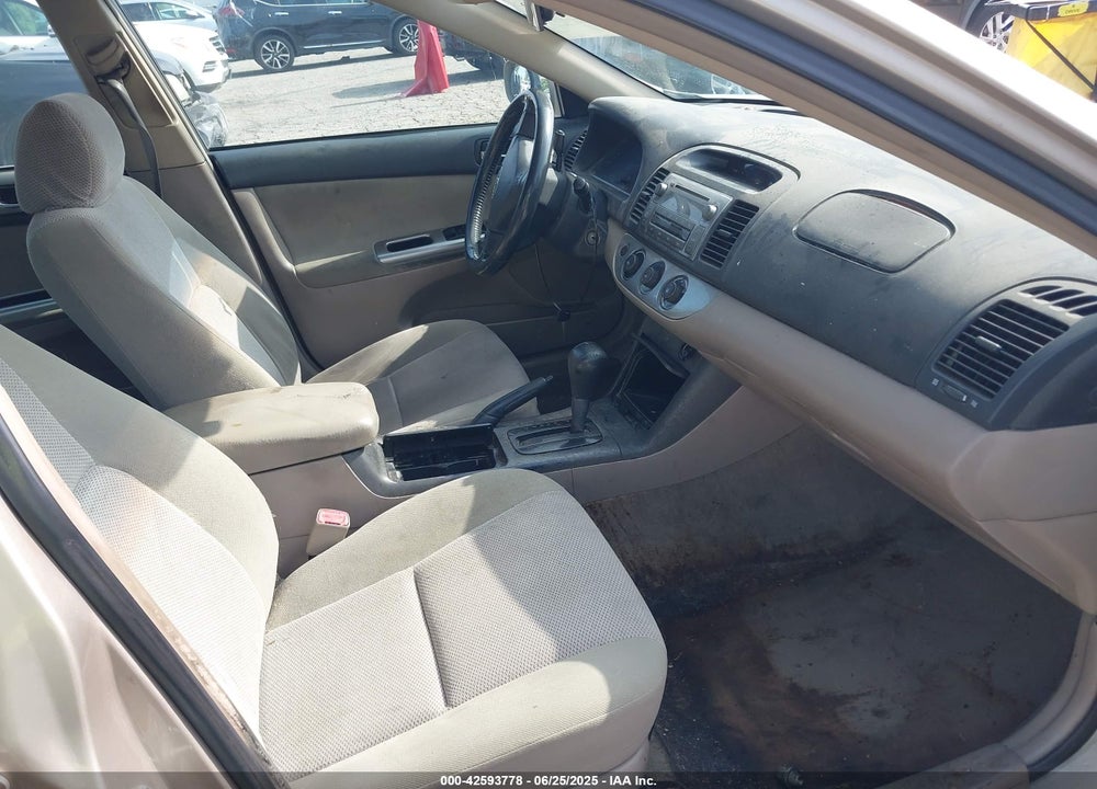 2005 TOYOTA CAMRY SE VIN: 4T1BE32K15U507625