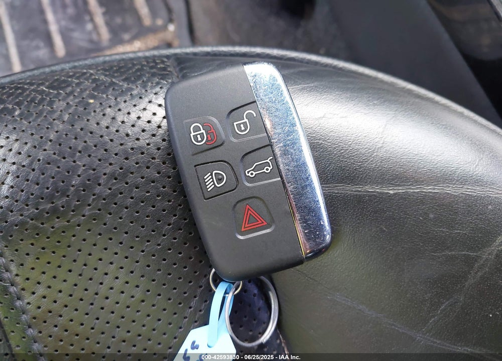 2012 LAND ROVER RANGE ROVER VIN: SALMF1E44CA363796