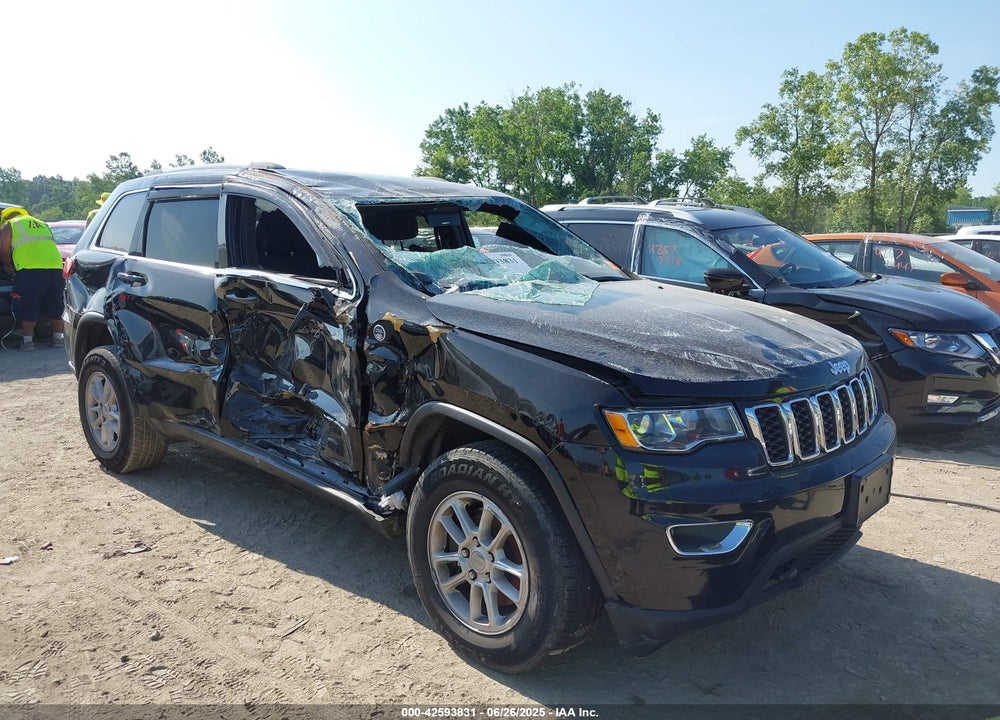 2018 JEEP GRAND CHEROKEE VIN: 1C4RJFAG3JC348412