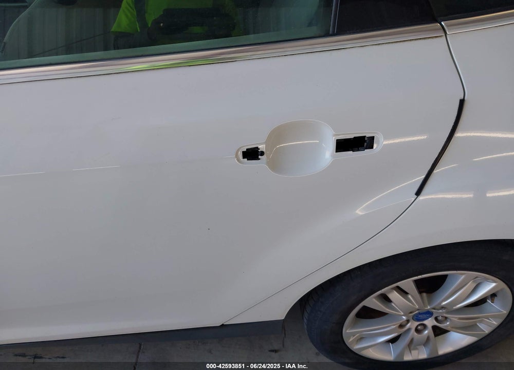 2012 FORD FOCUS SEL VIN: 1FAHP3H27CL162982