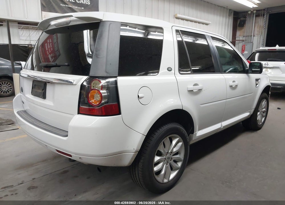 2013 LAND ROVER LR2 VIN: SALFR2BG6DH338217