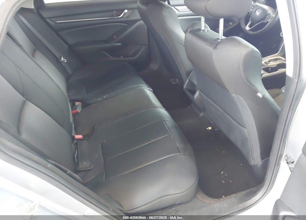 2019 HONDA ACCORD VIN: 1HGCV3F15KA008531